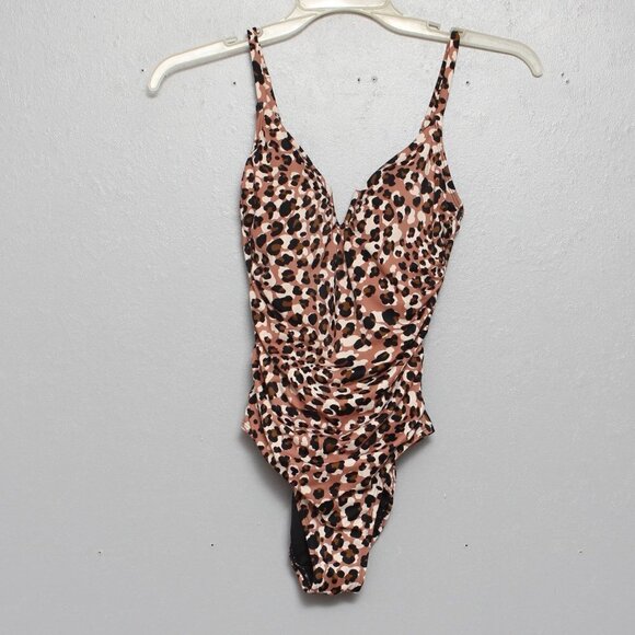 Time and tru leopard print deep v one piece swimsuit - Picture 1 of 4